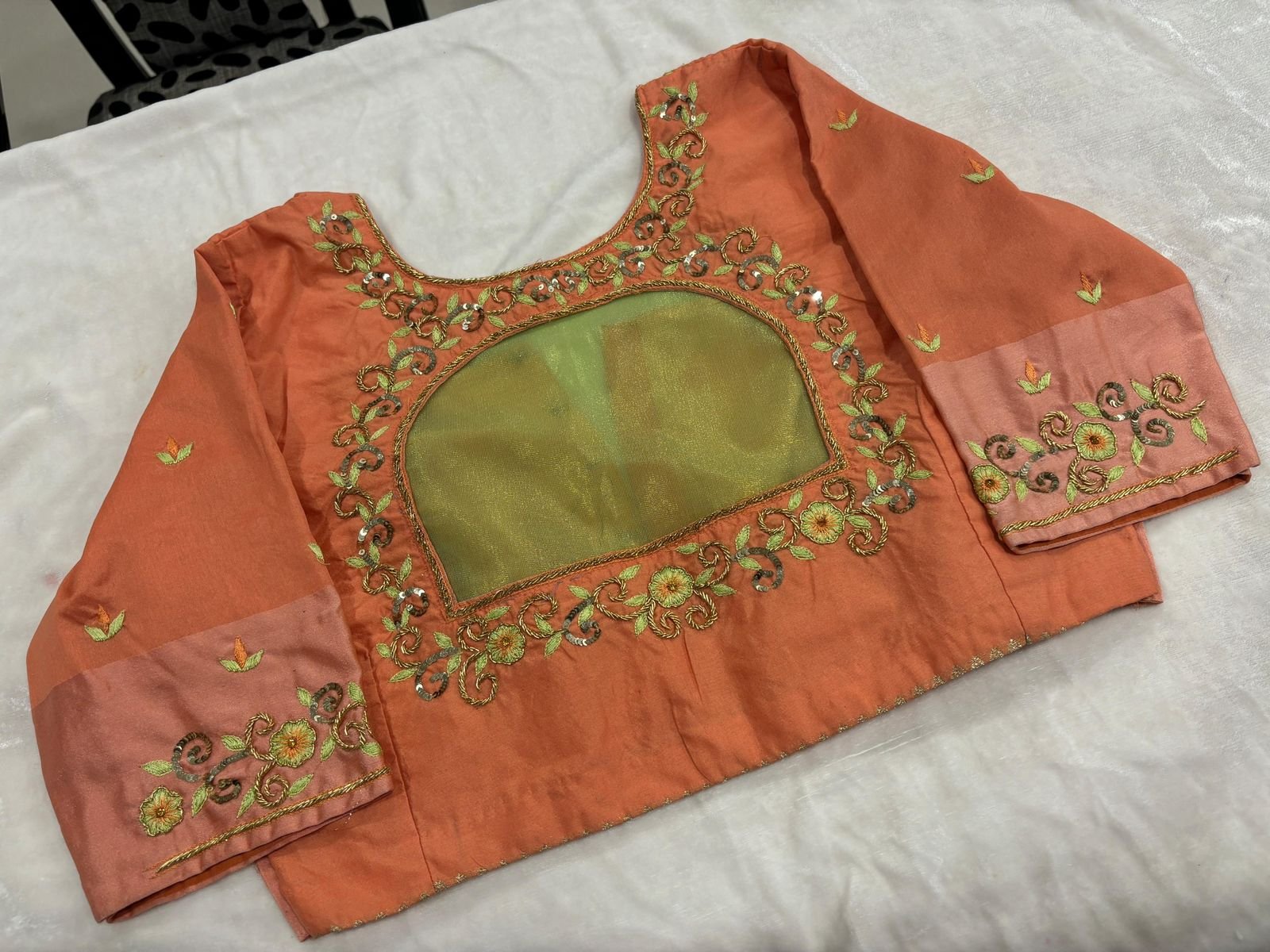 Myra boutique piece 11